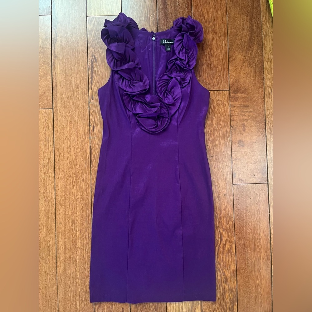 Shiny purple cocktail sheath dress
